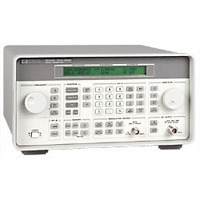 Synthesized Signal Generator 8647A